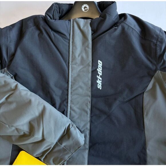 Ski-Doo NWT Size L snowmobile snowboard Vasa Jacket parka coat style 440944 - Picture 3 of 9